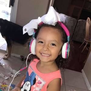 Meet your Posher, Teri